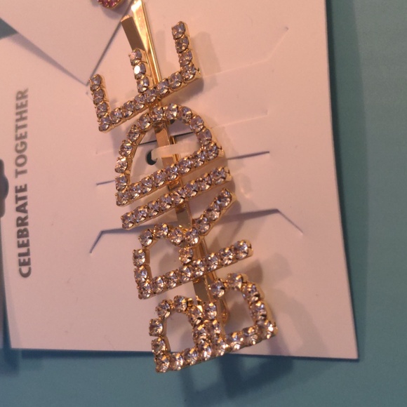 Bride Bundle NWT Hair Pin, Bride Sunglasses, Mrs. and Bride Earrings - Picture 2 of 7